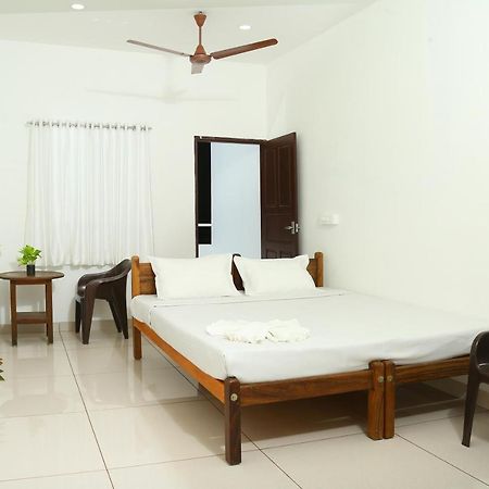Bethesda Inn Kochi Ngoại thất bức ảnh