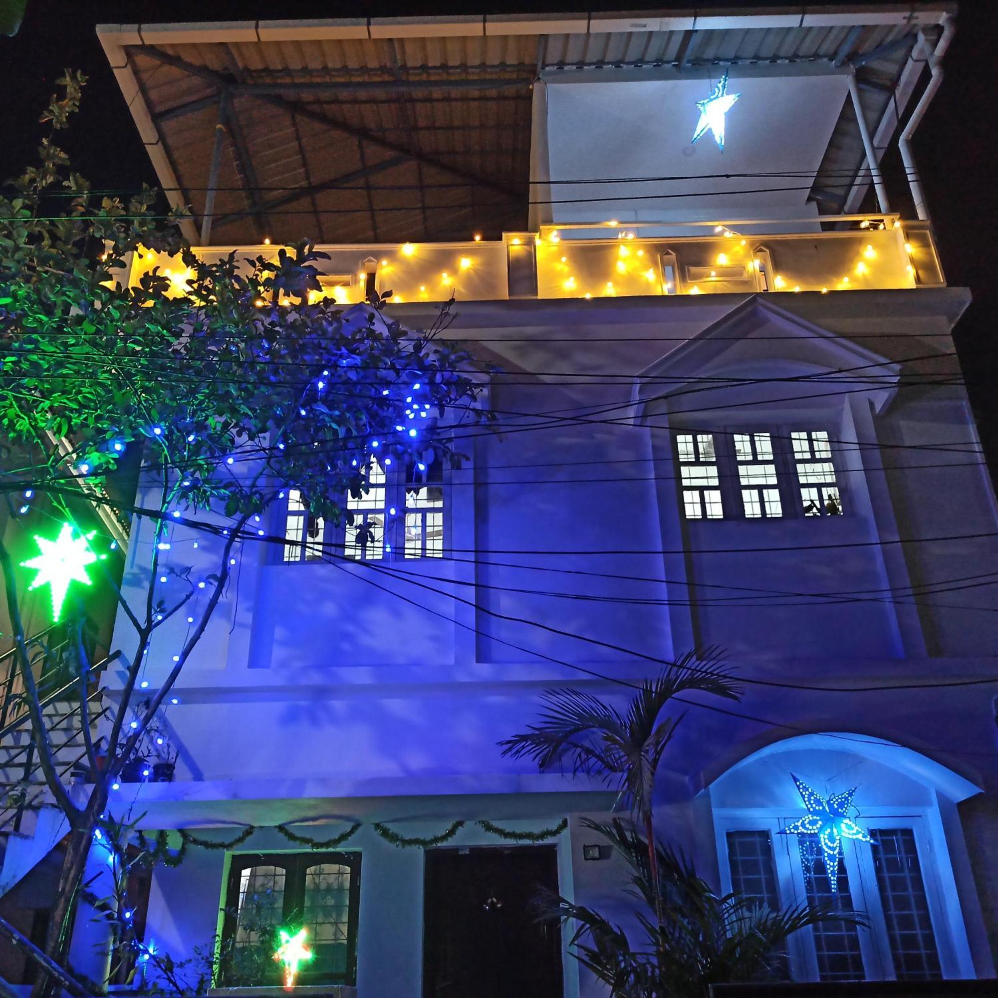 Bethesda Inn Kochi Ngoại thất bức ảnh