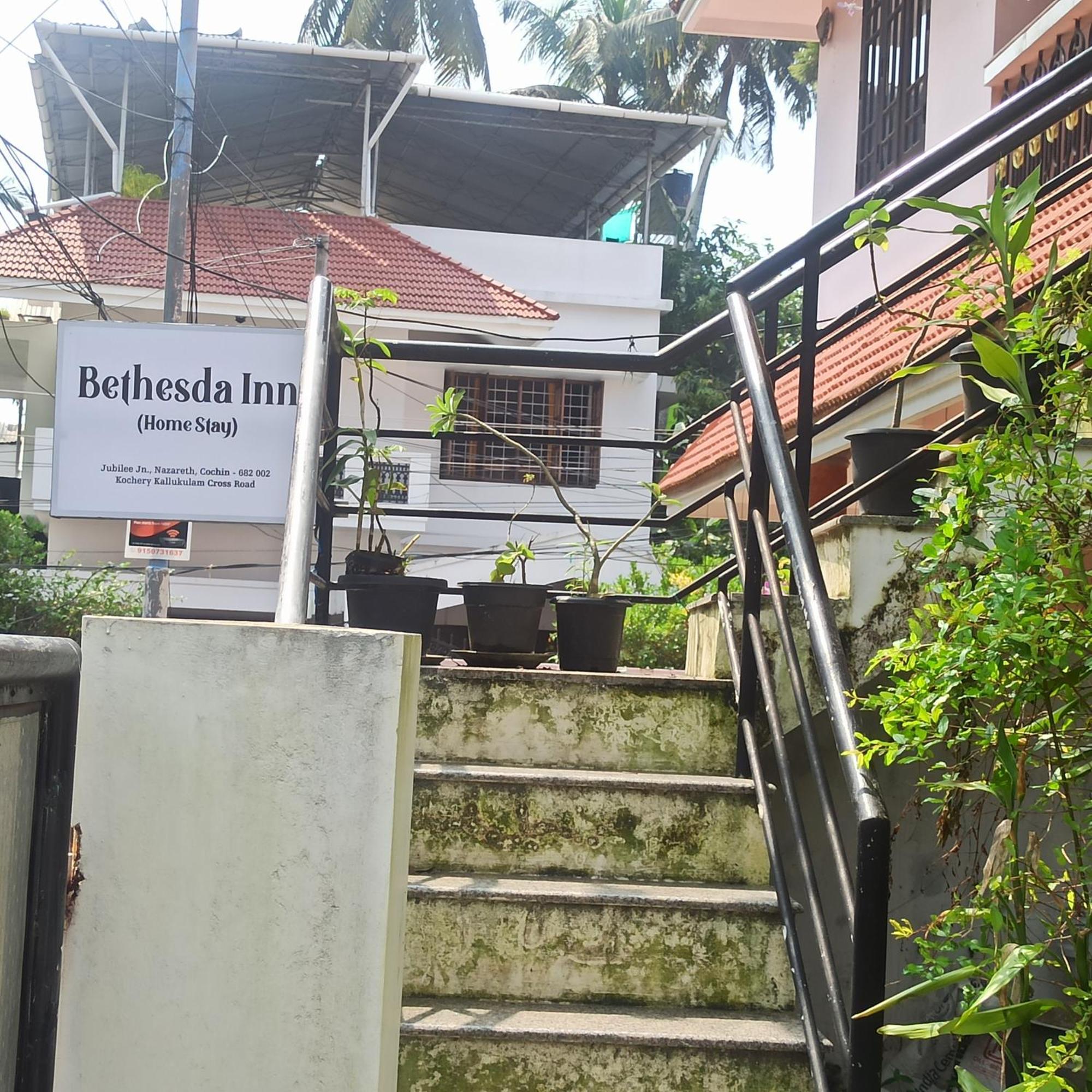 Bethesda Inn Kochi Ngoại thất bức ảnh