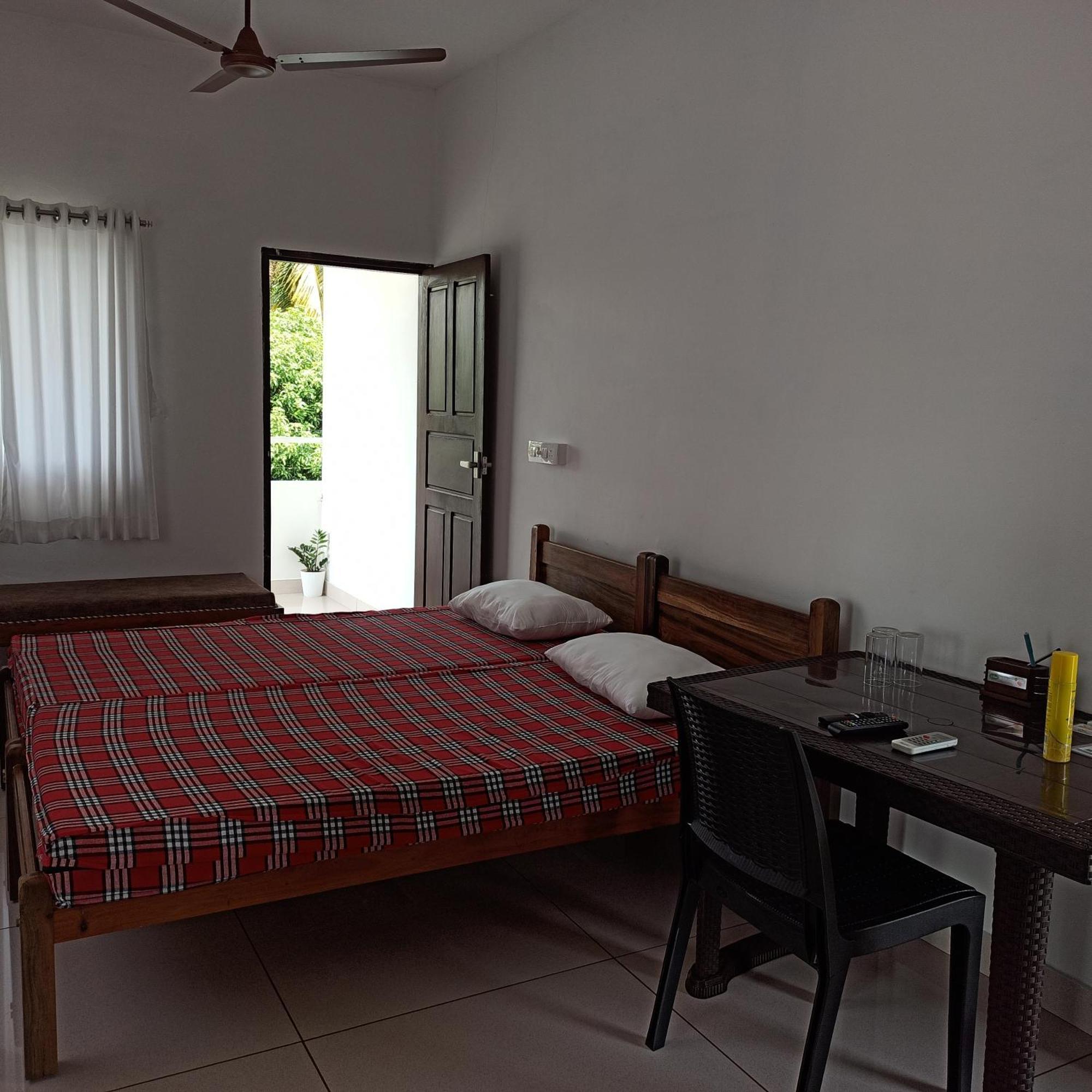 Bethesda Inn Kochi Ngoại thất bức ảnh