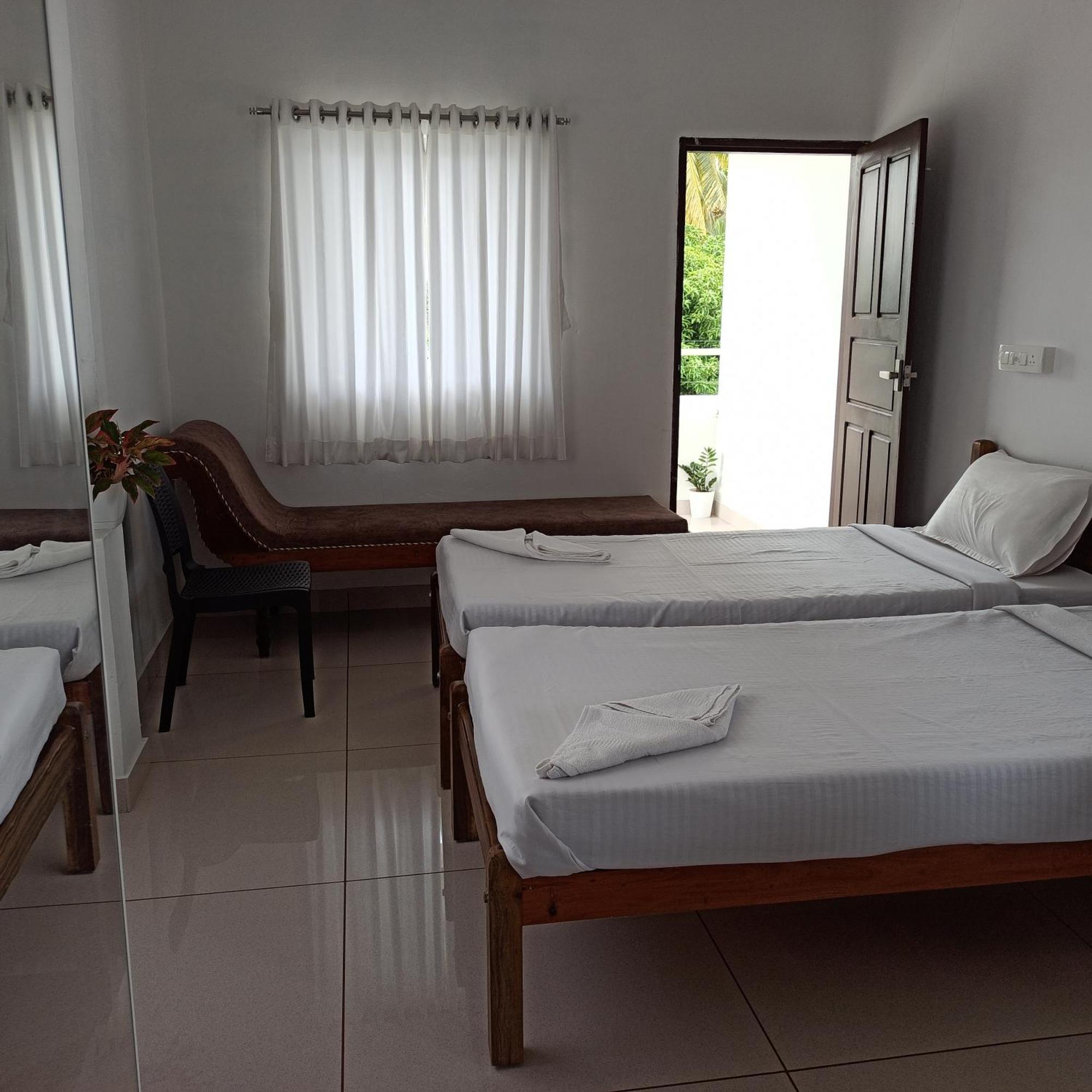 Bethesda Inn Kochi Ngoại thất bức ảnh