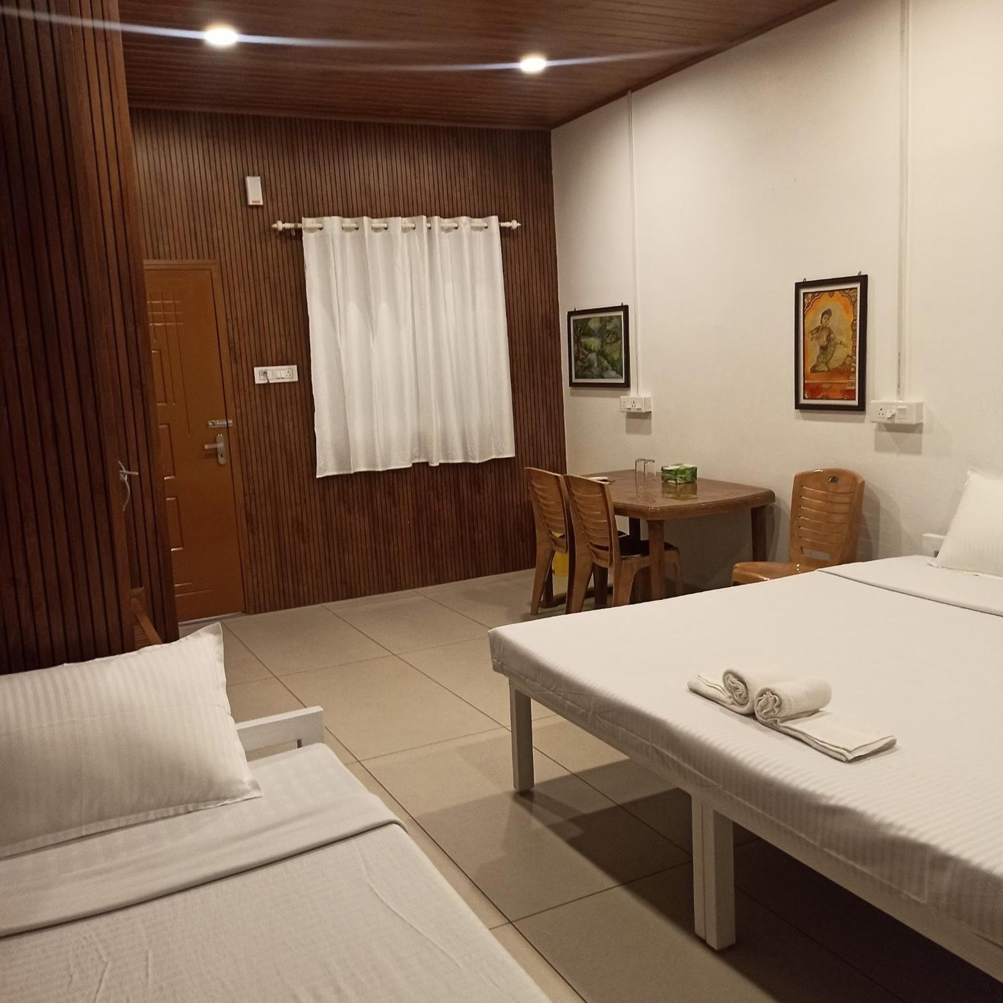 Bethesda Inn Kochi Phòng bức ảnh
