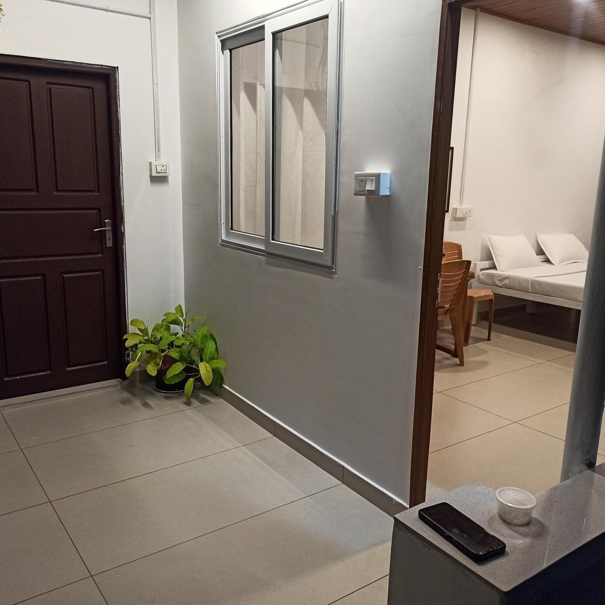 Bethesda Inn Kochi Phòng bức ảnh