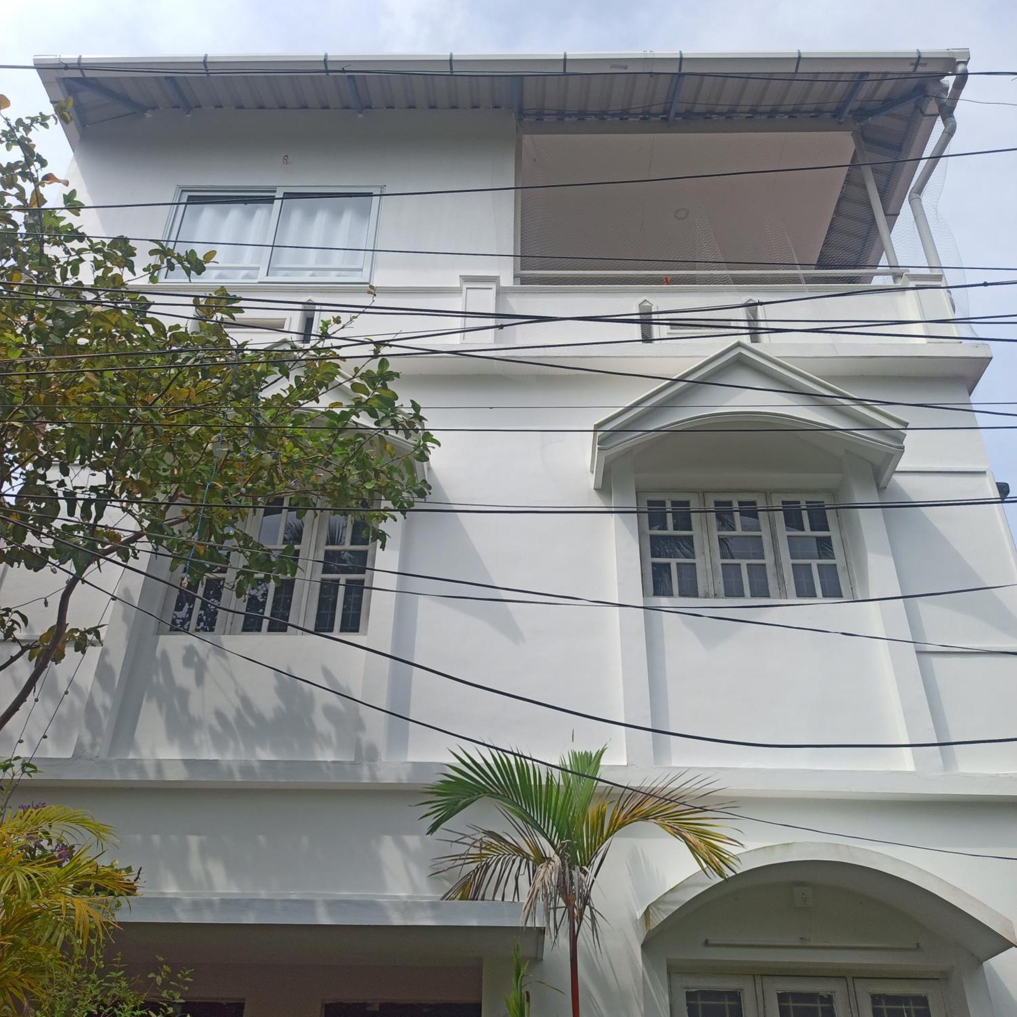 Bethesda Inn Kochi Ngoại thất bức ảnh