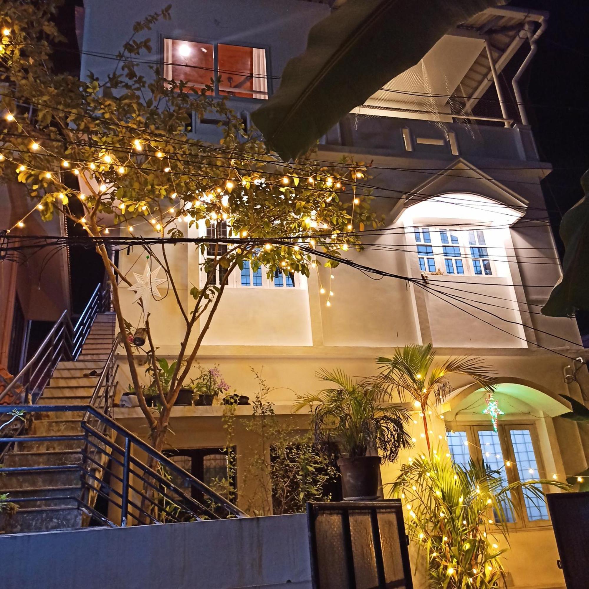 Bethesda Inn Kochi Ngoại thất bức ảnh